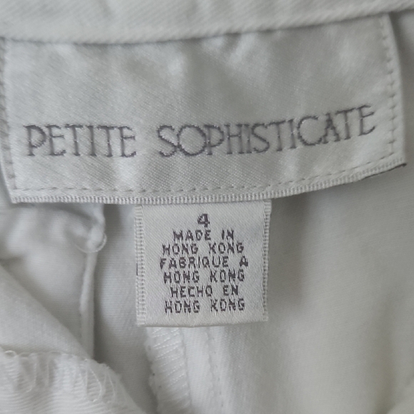 Petite Sophisticate Women's Classic White Shorts Size 4 - Picture 2 of 8